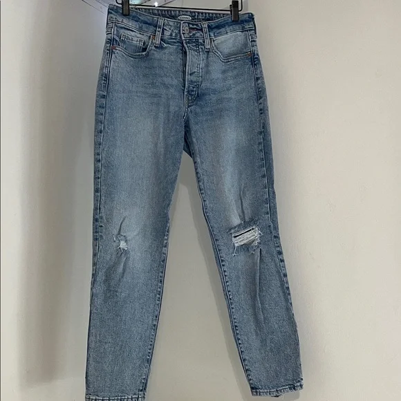 Old Navy Light denim Straight Leg Jeans - Picture 9 of 9